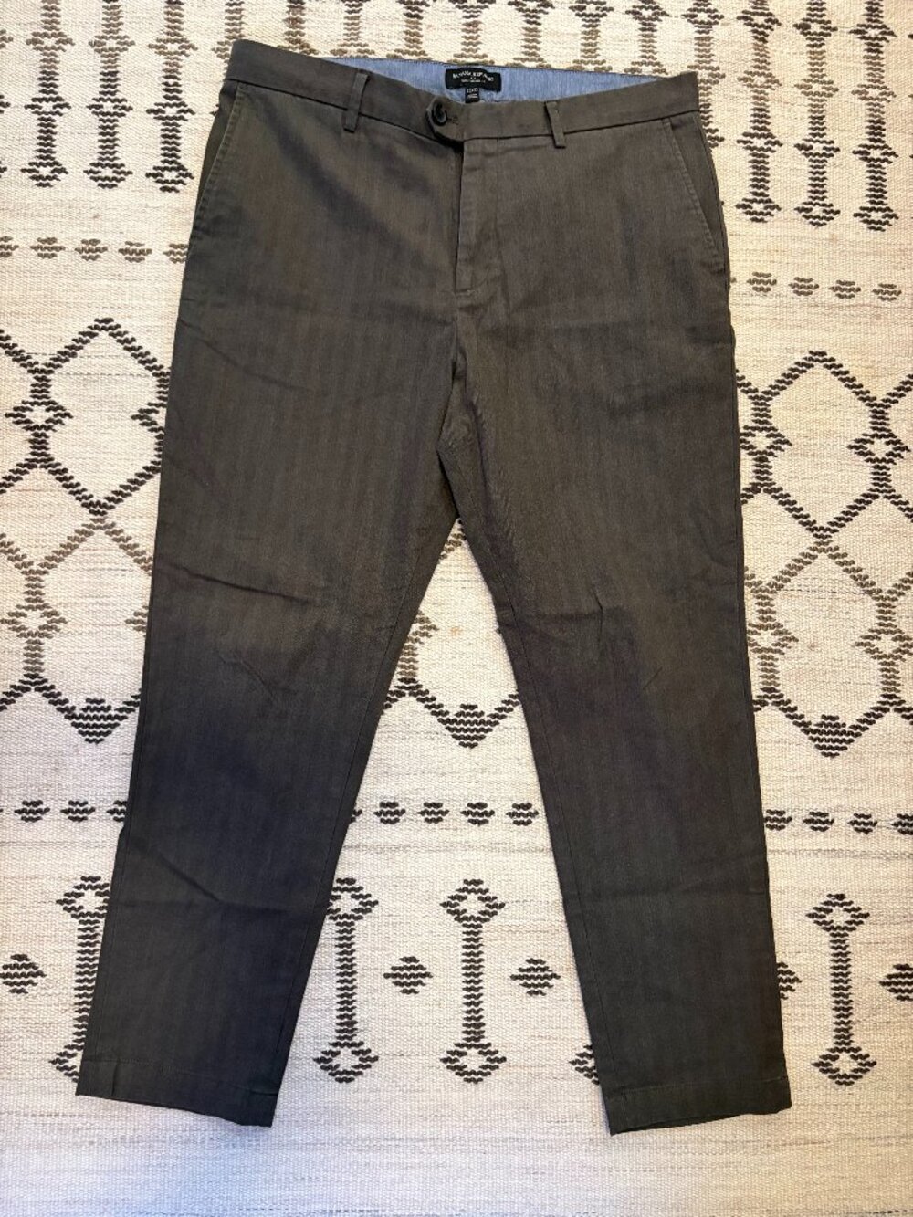 Banana Republic Slim Tapered Fit Chino Pants Gray 35x32